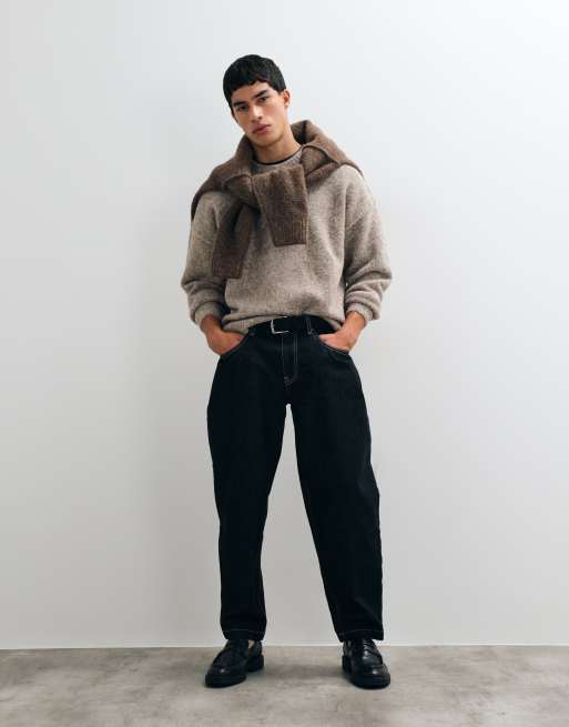 ASOS DESIGN lockerer Strickpullover mit sichtbarem Rundhalsausschnitt in Taupe, 2 von 5
