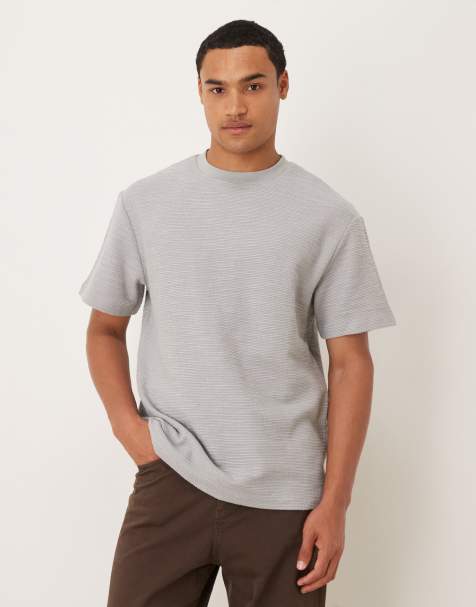 ASOS DESIGN – Lockeres T-Shirt aus grauem Bouclé - view 1