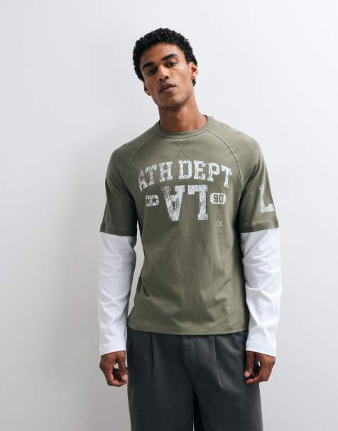ASOS DESIGN lockeres T-Shirt mit Raglan-Doppelärmeln und Grafik in Grün - view 1