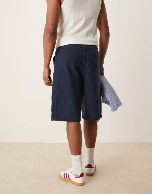 ASOS DESIGN long length pull on cargo shorts in navy, 3 of 5