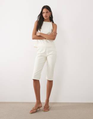 ASOS DESIGN long line capri pants in ivory