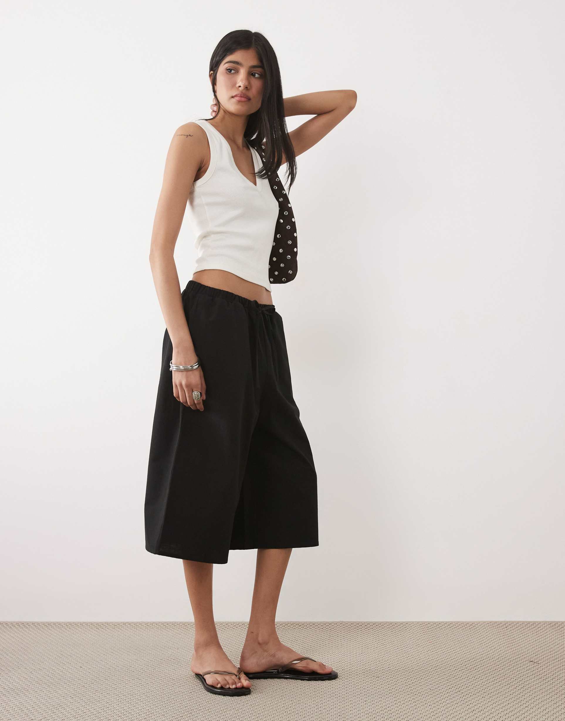 asos design long line linen look bermuda shorts in black