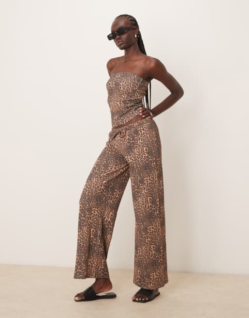 ASOS DESIGN long line waffle knit bandeau top in leopard print - part of a set, 2 of 4