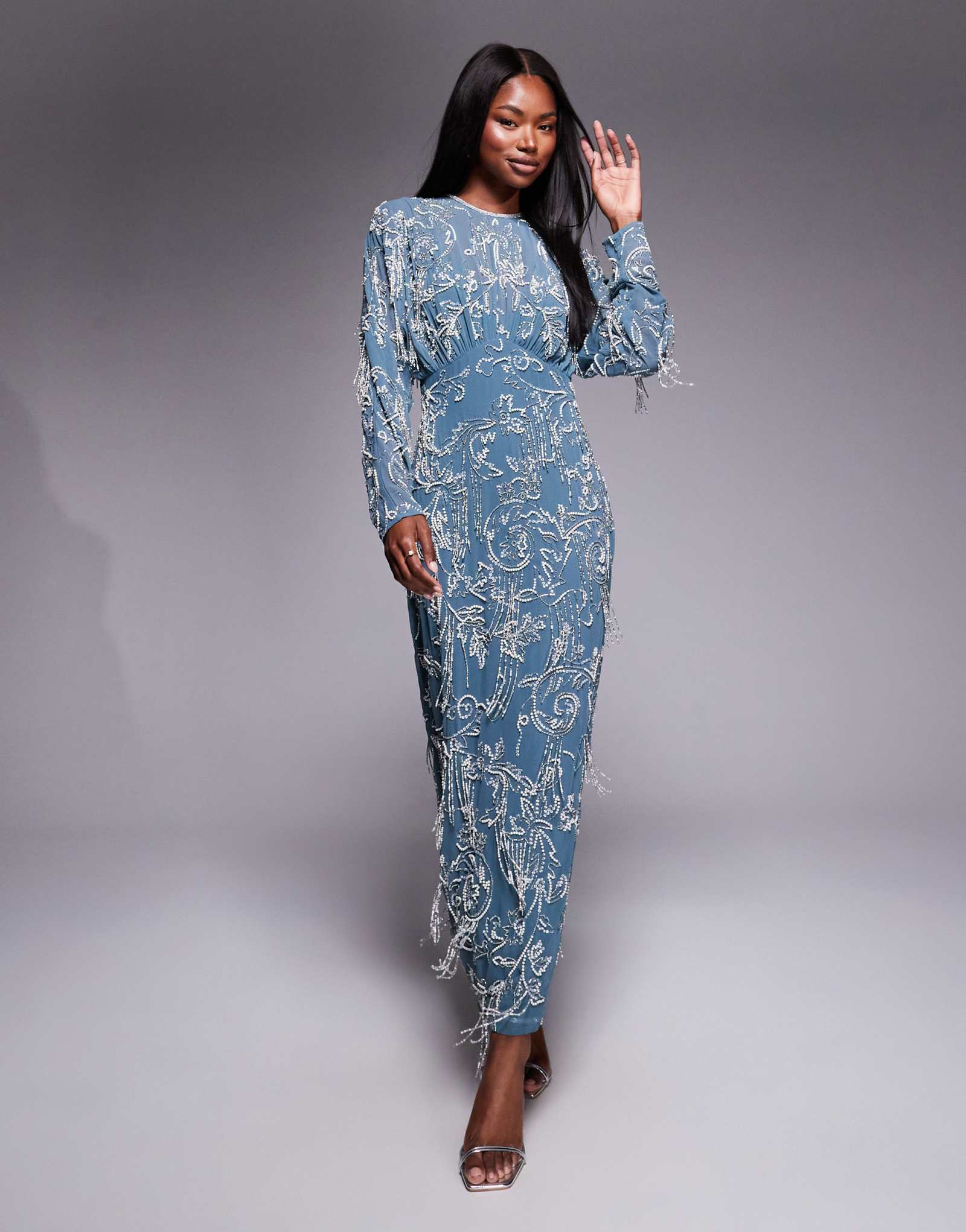 Макси-платье с длинными рукавами и бахромой от ASOS DESIGN синего цвета