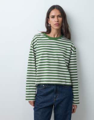 ASOS DESIGN long sleeve boxy cropped t-shirt in green stripe | ASOS
