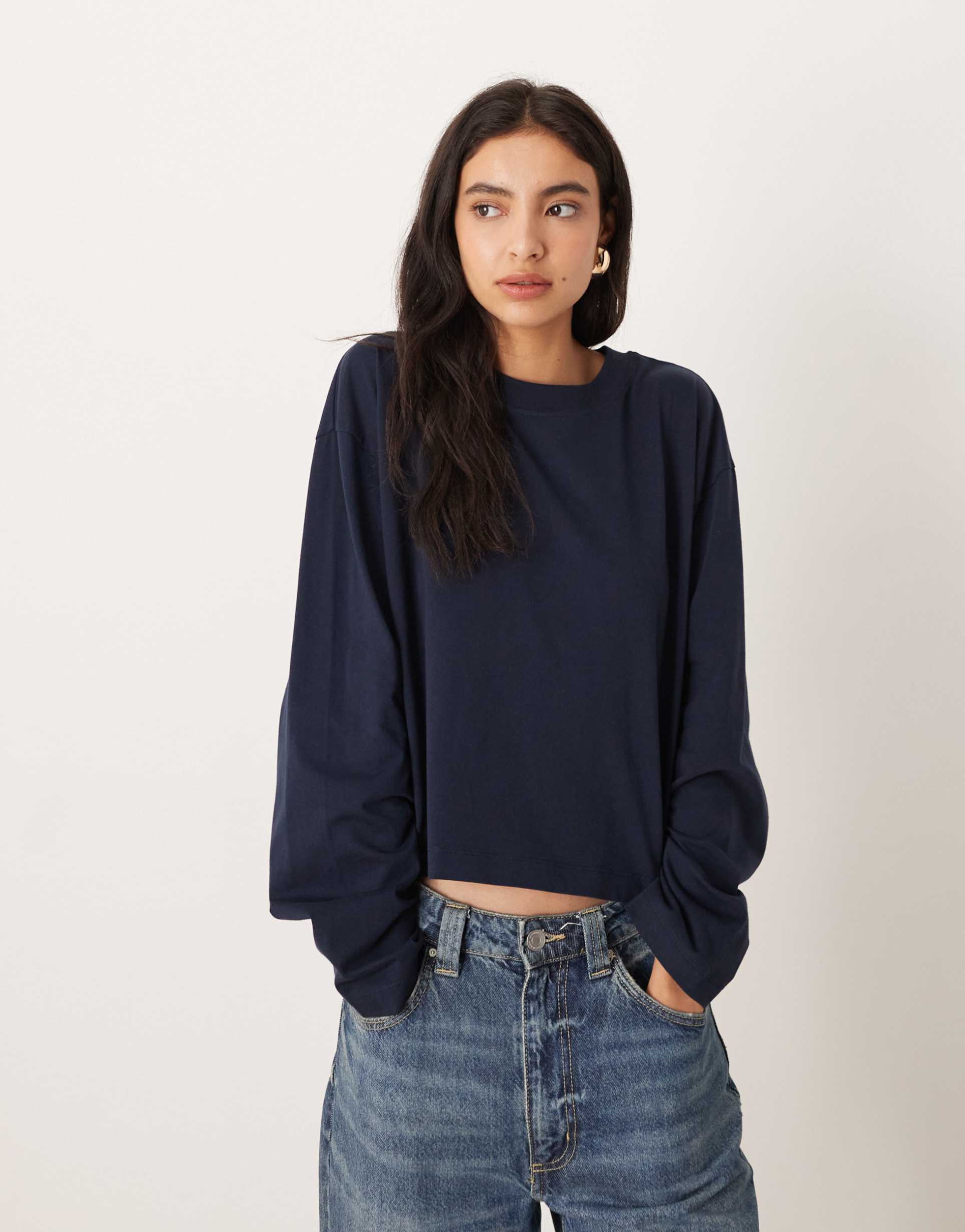 asos design long sleeve boxy cropped t-shirt in navy