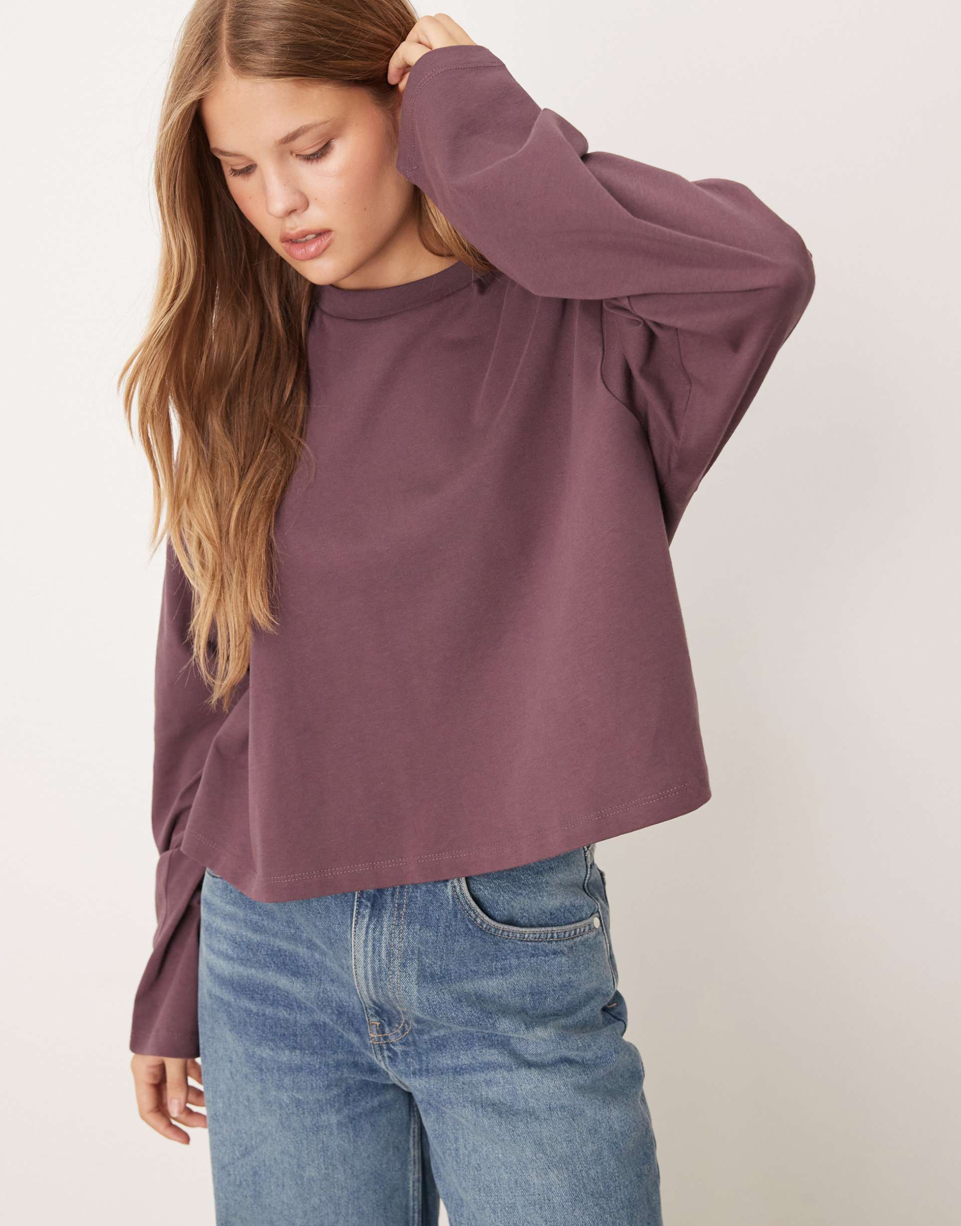 asos design long sleeve boxy cropped t-shirt in plum