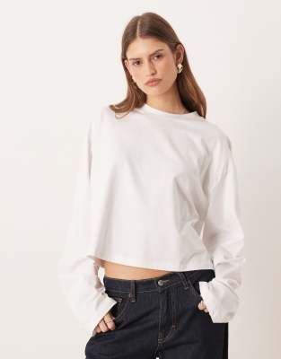 ASOS DESIGN white 3890₽