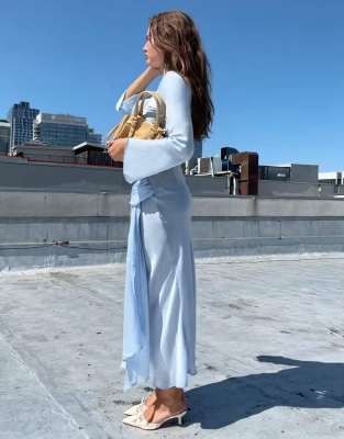 long sleeve dropped belt satin maxi dress in sky blue