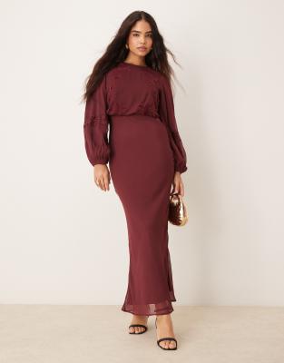 long sleeve embroidered pintuck detail maxi dress in burgundy