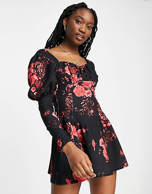 Women long sleeve flippy mini dress with ruched bust in red floral print 