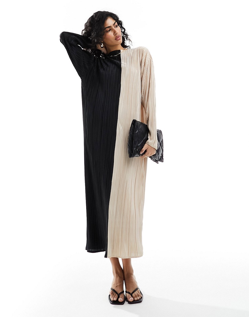 ASOS DESIGN long sleeve maxi plisse dress in colourblock-Black
