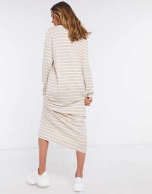 taupe maxi dress with sleeves