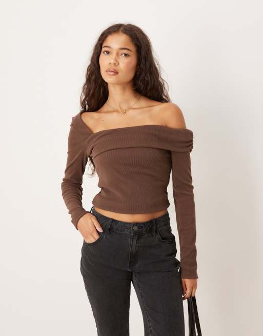 ASOS DESIGN long sleeve off shoulder rib top with fold over detail in chocolate, 2 of 4