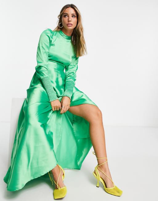 Emerald green hotsell bell sleeve dress