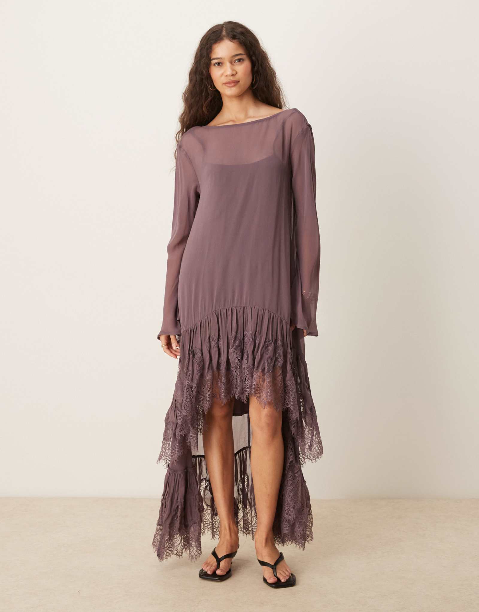 Макси-платье ASOS DESIGN с длинным рукавом из прозрачного кружева и асимметричным подолом глубокого помадного цвета