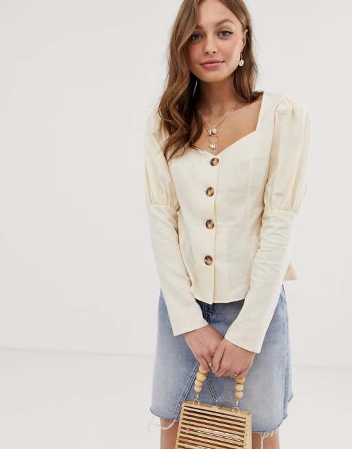 Long sleeve sweetheart neck top in linen mix with contrast buttons