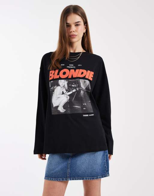 ASOS DESIGN long sleeve t-shirt with blondie licence graphic in black, 2 of 4