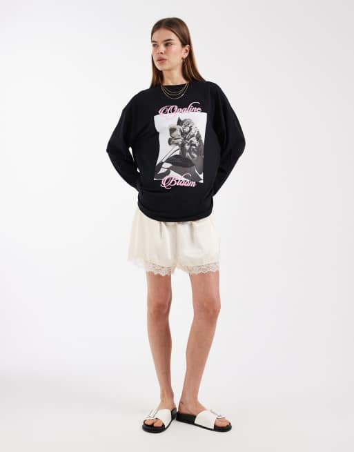 ASOS DESIGN long sleeve t-shirt with bloom graphic in black, 2 of 4