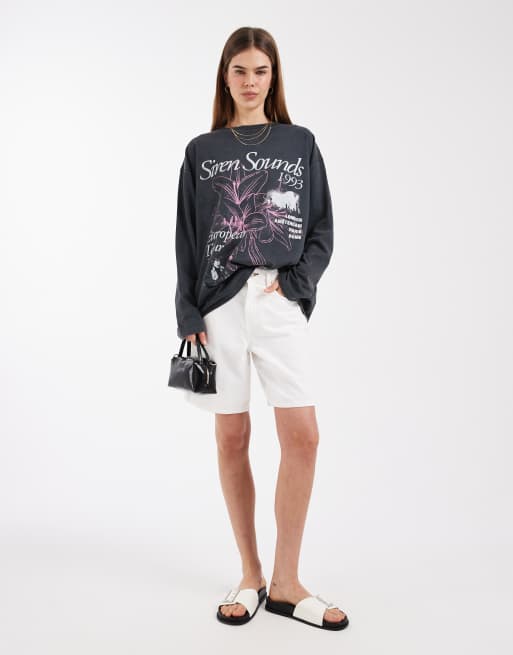ASOS DESIGN long sleeve t-shirt with siren sounds graphic in washed charcoal, 2 of 4