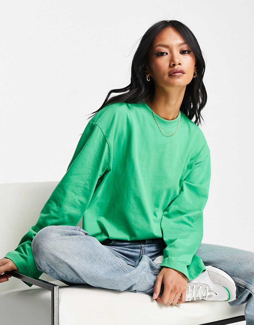 ASOS DESIGN long sleeve t-shirt with wide sleeve in green