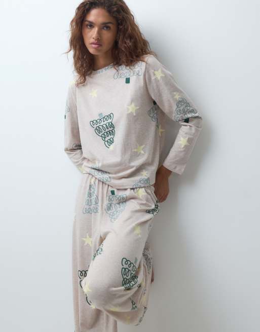 ASOS DESIGN long sleeve top & wide leg trouser pyjama set in christmas tree print, 3 of 4