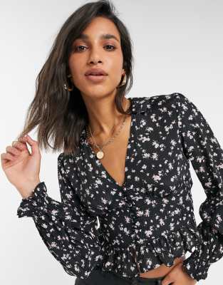 v neck tea blouse in ditsy floral print 
