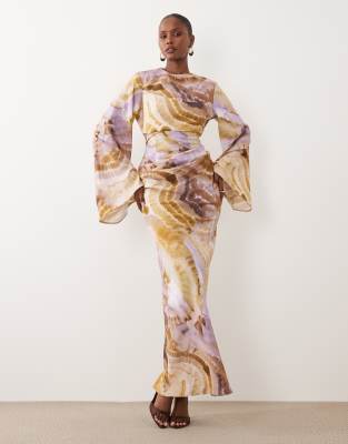 long sleeve waisted maxi dress in abstract print-Multi