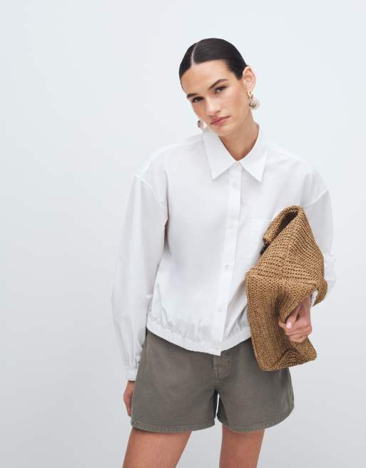 ASOS DESIGN longer a line short in khaki, 2 of 12