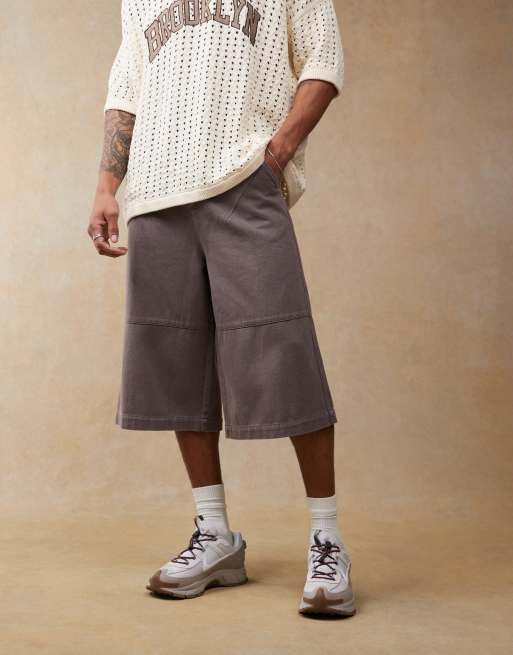 ASOS DESIGN – Länger geschnittene Jorts in Anthrazit