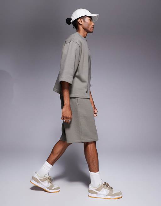 ASOS DESIGN longer length short in khaki