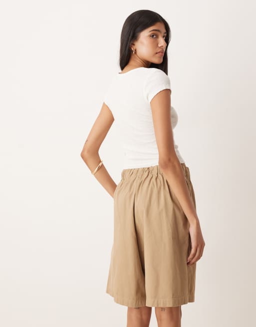 ASOS DESIGN longer shorts with paperbag waist in beige, 5 of 5