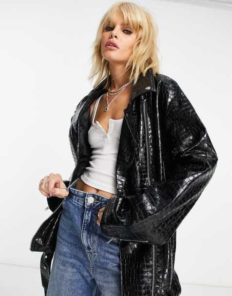ASOS DESIGN – Longline-Bikerjacke aus Kunstleder in Kroko-Schwarz - view 1