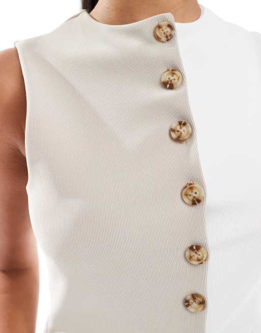 ASOS DESIGN longline button through waistcoat top in stone and ivory, 3 of 4