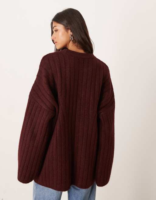 ASOS DESIGN longline crew neck jumper in rib in olive, 4 of 4