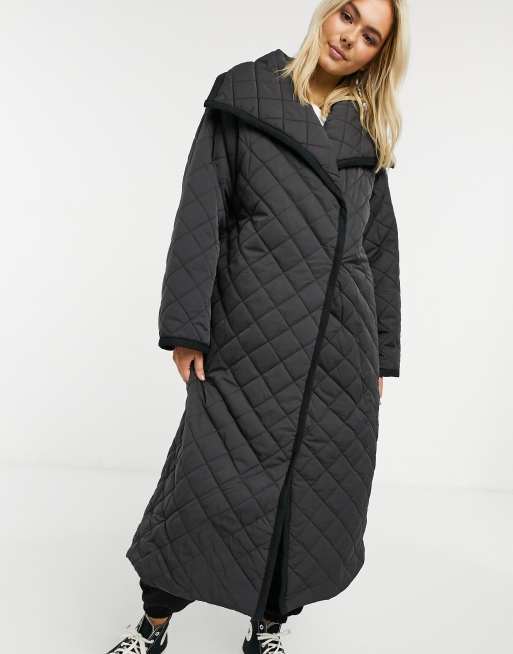 Long quilted store black coat