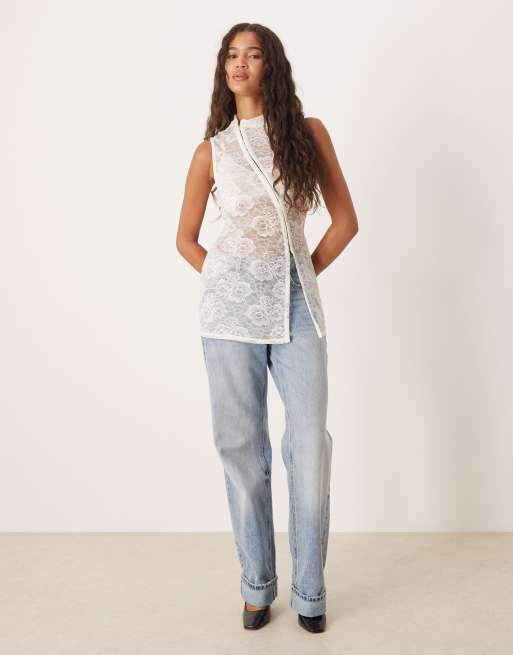 ASOS DESIGN – Longline-Oberteil aus transparenter Spitze in Elfenbein mit Haken und Ösen, 2 von 4