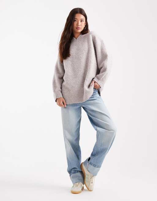 ASOS DESIGN – Longline-Pullover aus Bouclé in Cremeweiß mit V-Ausschnitt, 2 von 4