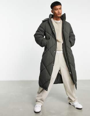 ASOS DESIGN longline quilted puffer coat in gray-Grey