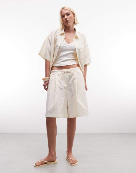 ASOS DESIGN – Longline-Shorts aus Funktionsmaterial in Cremeweiß, Kombiteil - view 1