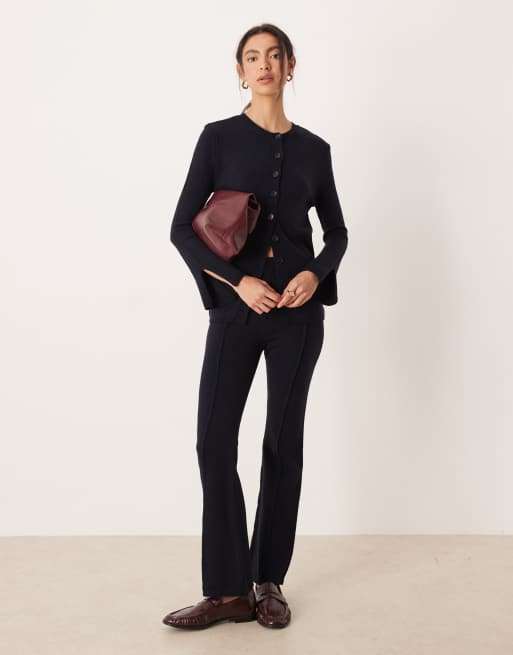 ASOS DESIGN – Longline-Strickjacke in Marineblau mit Strukturmuster und Rundhalsausschnitt, Kombiteil, 3 von 4