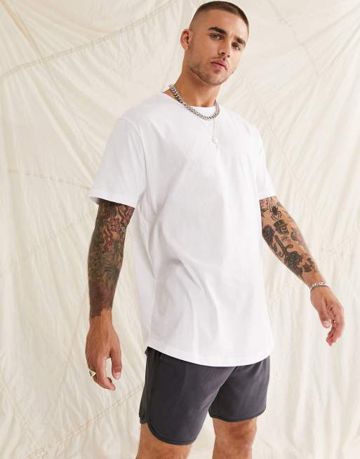 ASOS DESIGN – Longline-T-Shirt in Weiß mit lockerem Schnitt und abgerundetem Saum 