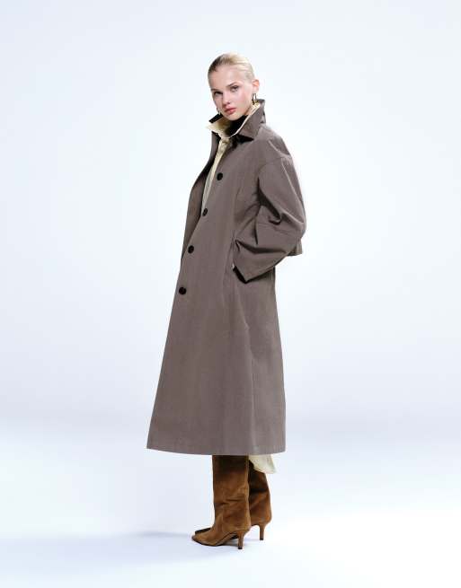 ASOS DESIGN longline trench coat with pleat detail in mushroom, 3 of 4