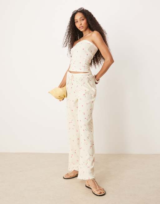 ASOS DESIGN longline waffle bandeau in lemon ditsy print (part of a set), 2 of 4