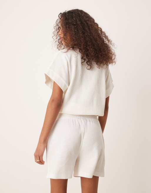 ASOS DESIGN longline waffle short in cream, 3 of 5