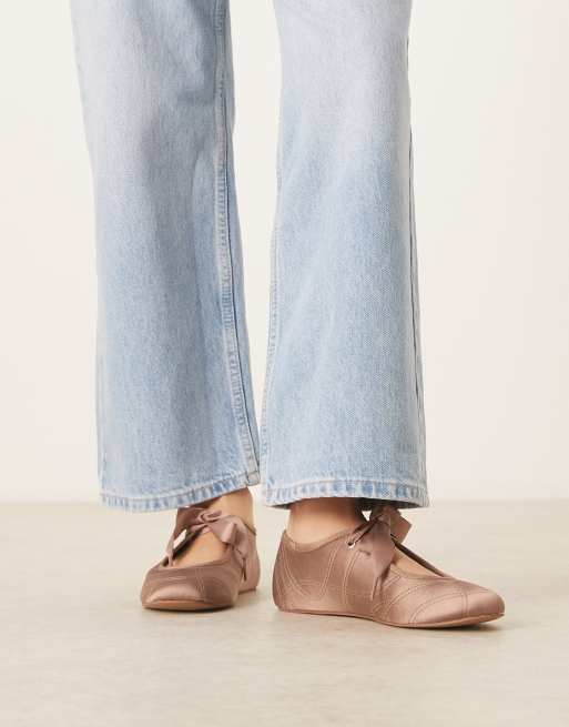 ASOS DESIGN - Loom - Pudderfarvede ballerinasko med snørebånd i satin, 2 af 4