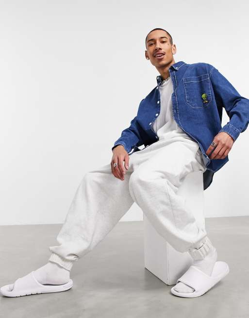 ASOS DESIGN Looney Tunes 90s oversized denim shirt with Tweety Bird embroidery, 4 of 4