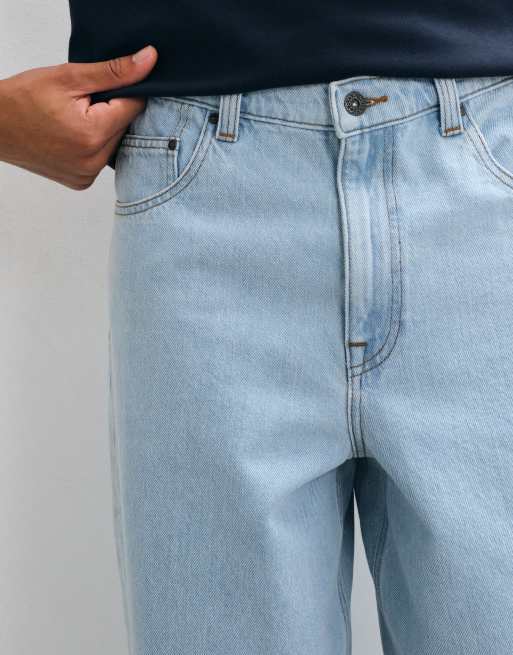 ASOS DESIGN loose jeans in light wash blue, 2 of 5