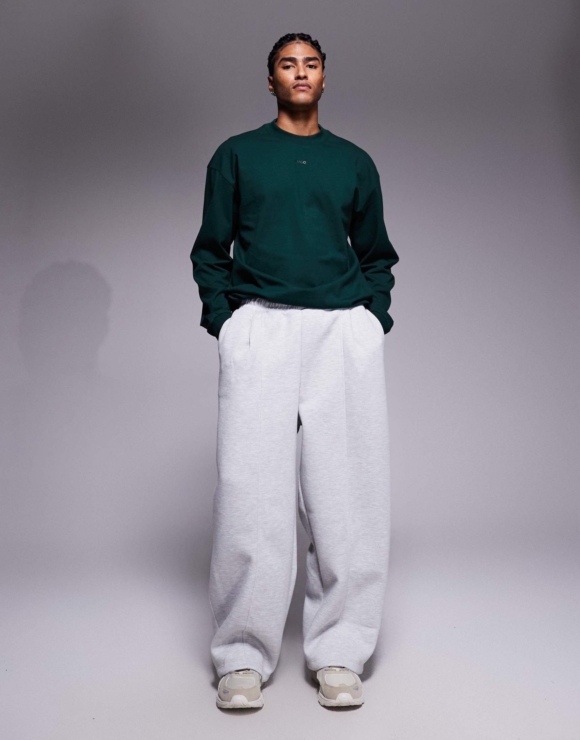 ASOS DESIGN loose joggers in sucba-style with pleats in light grey - LGREY