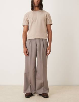 Asos Design Loose Leg Dress Pants With Front Pleats In Brown